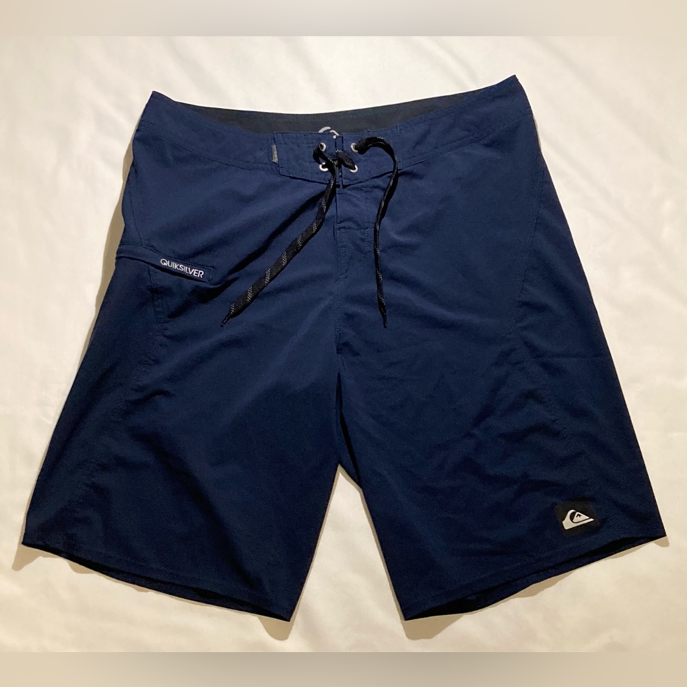 Men’s Quiksilver Stretch Board Shorts- Sz 34